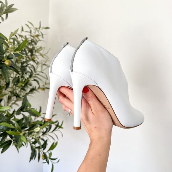 SJP By Sarah Jessica Parker Trois Slip On Leather Ankle High-Heel Booties 39 - Picture 4 of 10